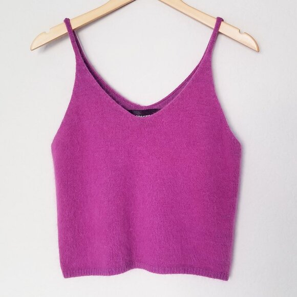 NEW Code x Mode Angora Rabbit Purple Sleeveless Fuzzy Knit Top V Neck Crop Top M - Picture 3 of 15
